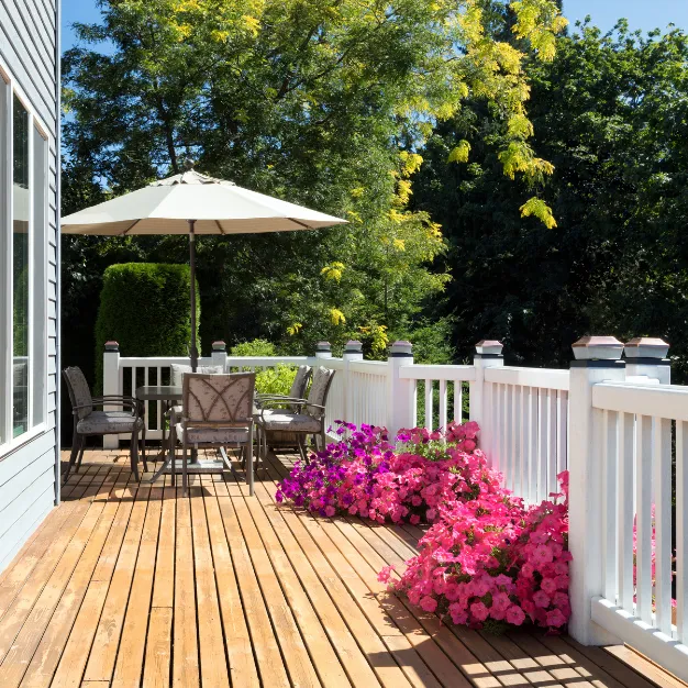 professional decks in North Carolina